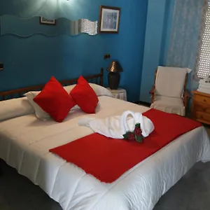 https://hotel-vazquez-diaz.es-andalucia.com